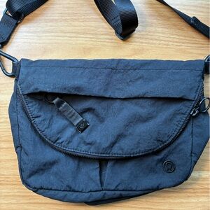 Lululemon All Night Festival 5L Bag black/black